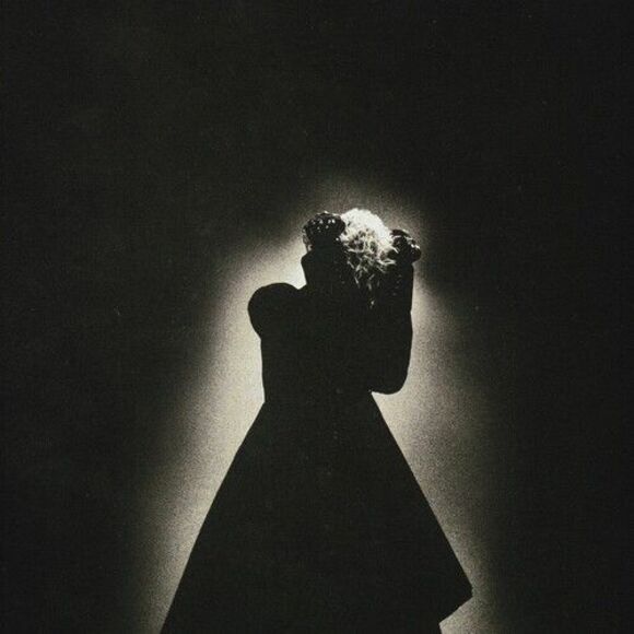 Requiem - Picture 3 of 3